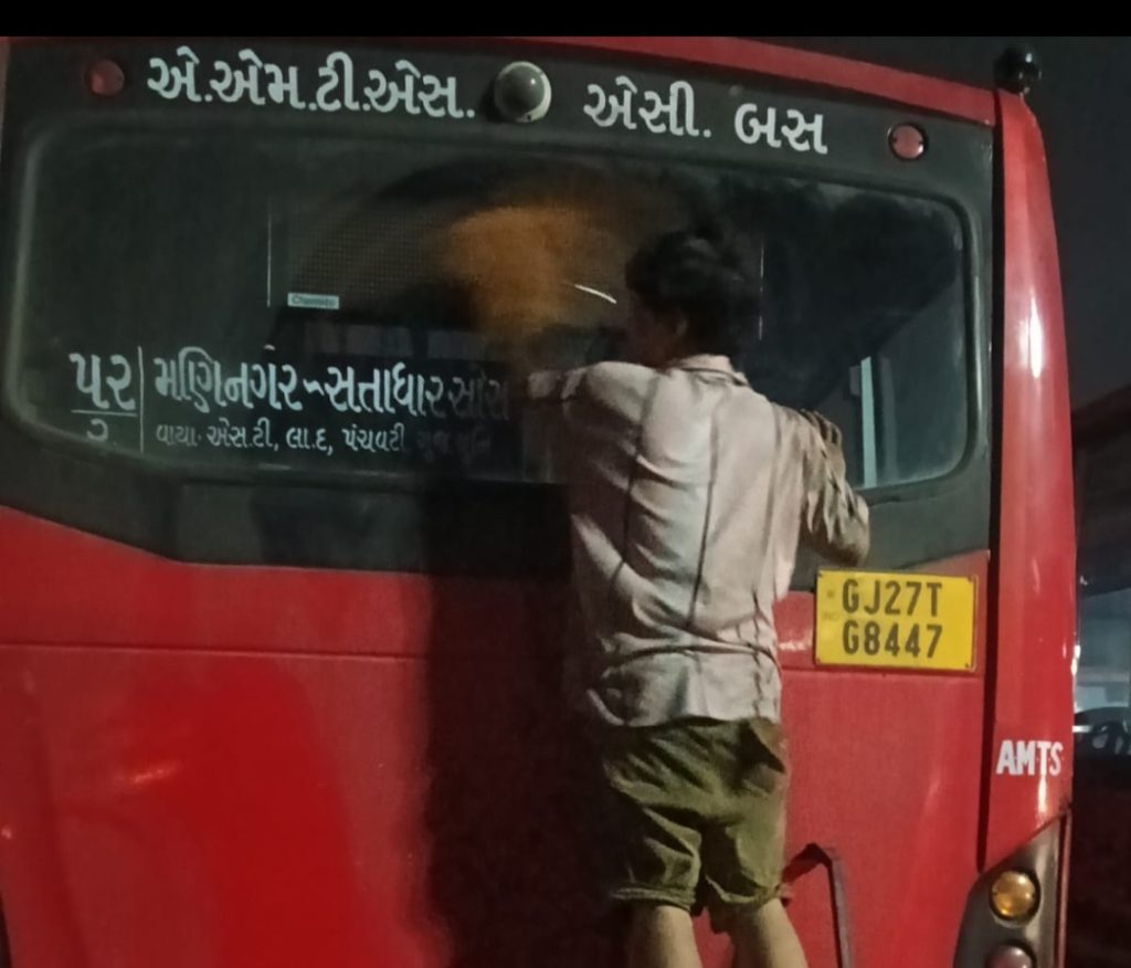 ચોમાસામાં મુસાફરોની સુરક્ષા માટે AMCની મોટી પહેલ